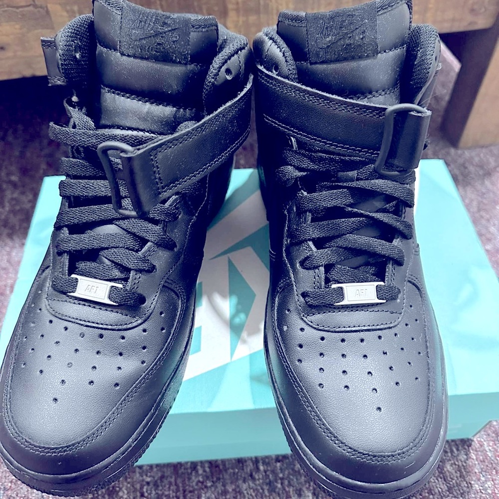 📍📍NIKE MEN’S AF1 HIGHTOP SNEAKERS📍📍